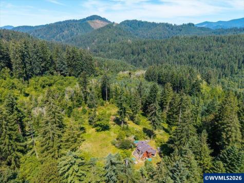 17016 Bratten Hill Alsea OR 97324