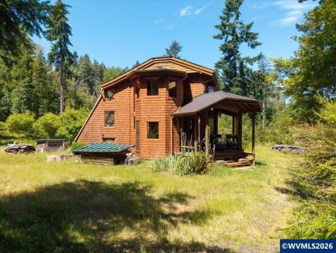 17016 Bratten Hill Alsea OR 97324