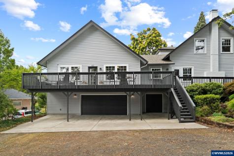 8867 SE 10th Avenue Portland OR 97202
