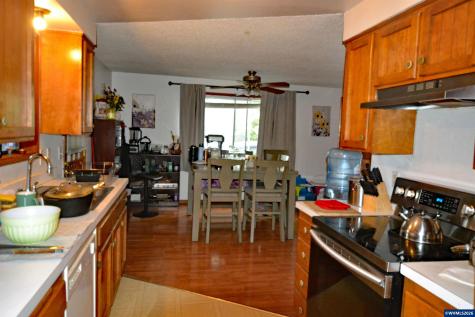 1264 Lockhaven Drive NE Keizer OR 97303