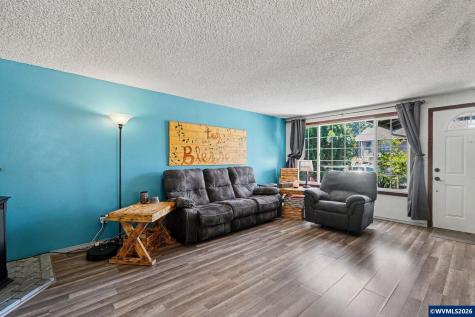 111 Enos Street Amity OR 97101