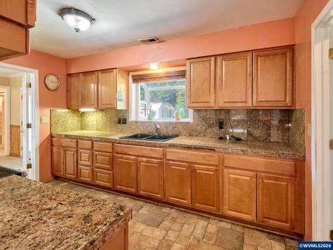 14653 Ottaway Road NE Aurora OR 97002-9247
