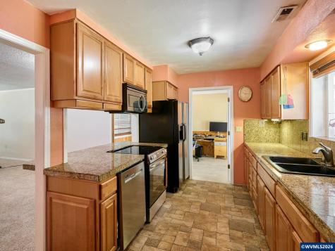 14653 Ottaway Road NE Aurora OR 97002-9247