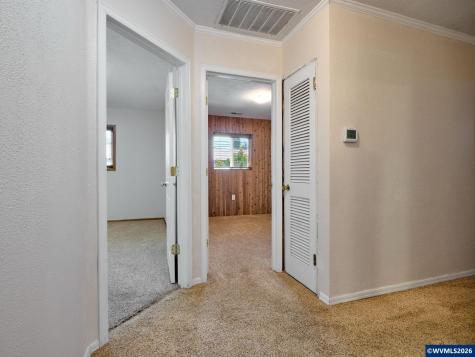 14653 Ottaway Road NE Aurora OR 97002-9247
