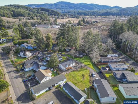 6289 SW Jetty Avenue Lincoln City OR 97367