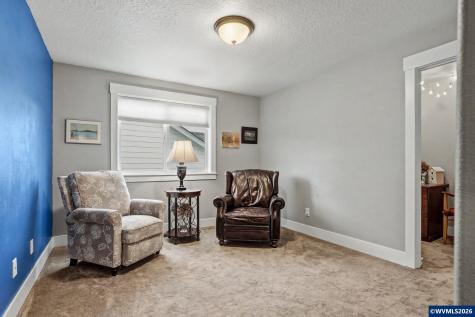 448 Eaglet Street NW Salem OR 97304