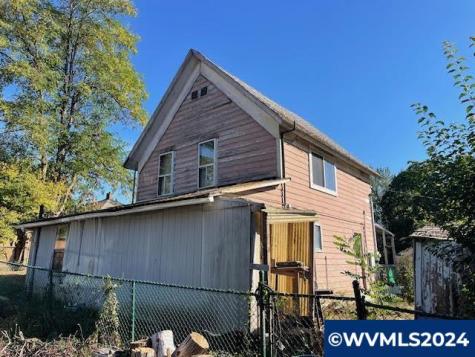541 NW Churchman Drive Willamina OR 97396