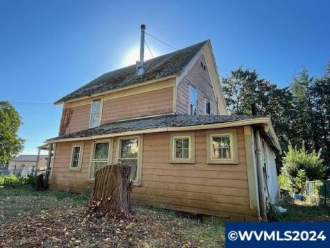 541 NW Churchman Drive Willamina OR 97396