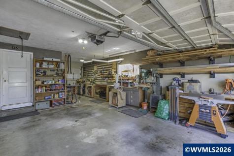 2686 Mountain View Drive S Salem OR 97302