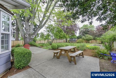 2686 Mountain View Drive S Salem OR 97302