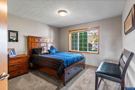 1656 Ashland Court NW Salem OR 97304