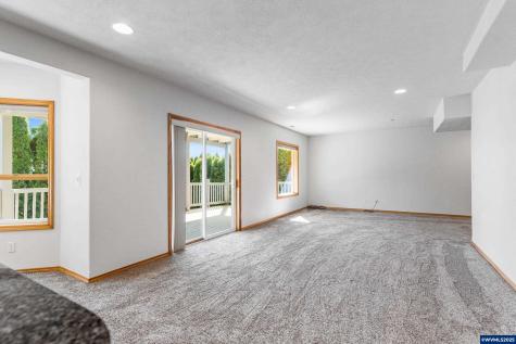 1656 Ashland Court NW Salem OR 97304
