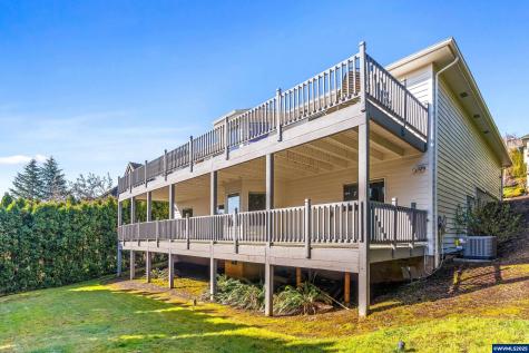 1656 Ashland Court NW Salem OR 97304