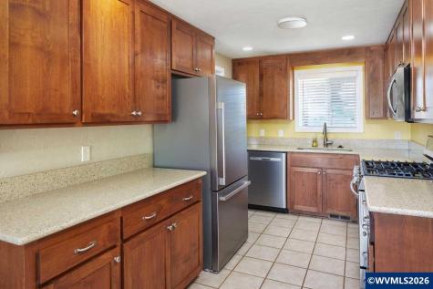 2831 SE Glenn Street Corvallis OR 97333