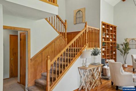 6582 Liberty Road S Salem OR 97306