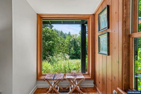 6582 Liberty Road S Salem OR 97306
