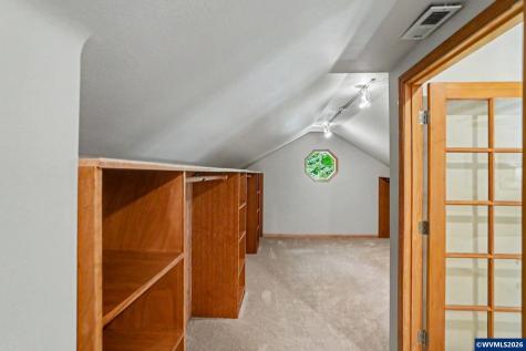 6582 Liberty Road S Salem OR 97306