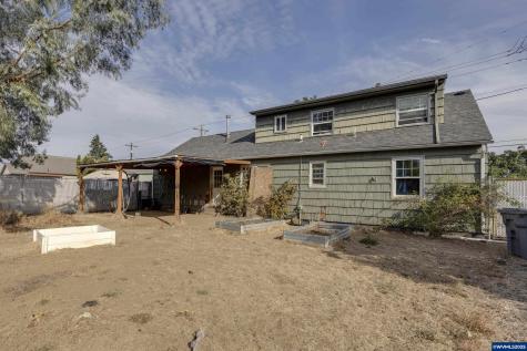 771 SE Miller Avenue Dallas OR 97338