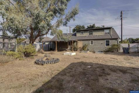 771 SE Miller Avenue Dallas OR 97338