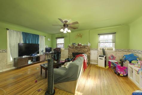 771 SE Miller Avenue Dallas OR 97338