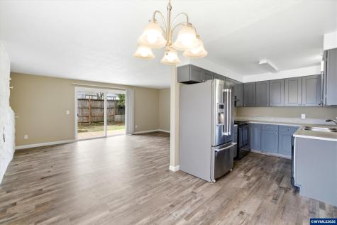 1710 Dearborn Avenue NE Keizer OR 97303