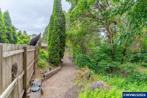 1360 SW Laurelwood Drive Dallas OR 97338