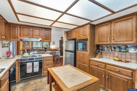 21945 SW Cherry Hill Road Sheridan OR 97378