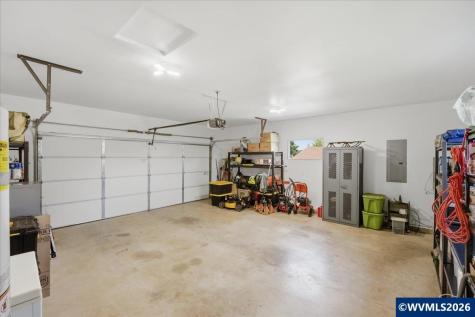 1725 NW Park Terrace Albany OR 97321