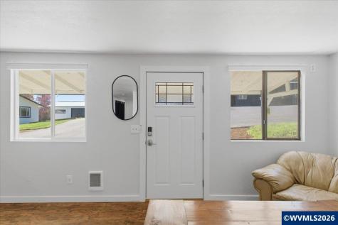 241 Kouns Drive NW Albany OR 97321