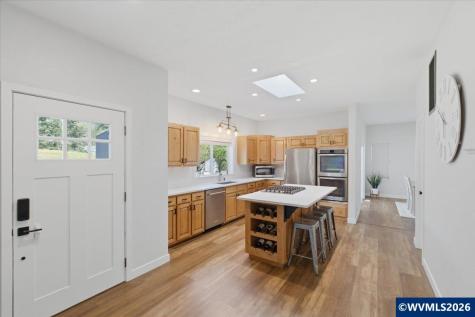 241 Kouns Drive NW Albany OR 97321