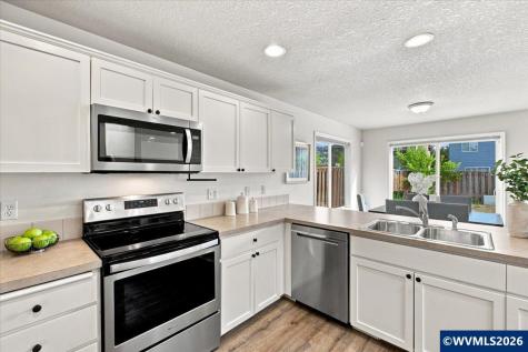 1217 SE Brookside Way Corvallis OR 97333