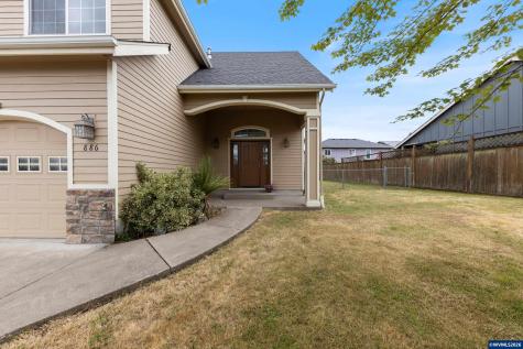 886 N 7th Street Harrisburg OR 97446