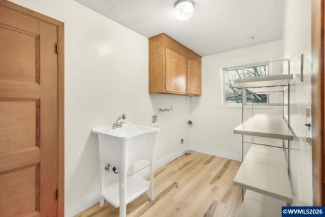 375 Fir Knoll Lane NE Salem OR 97317-0000