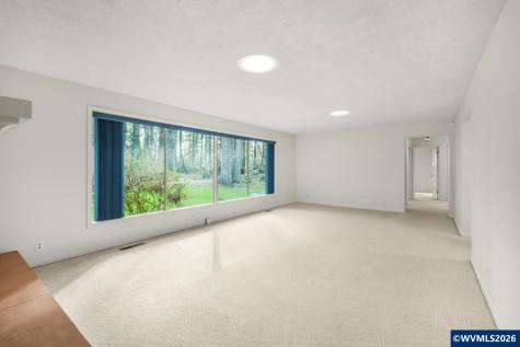375 Fir Knoll Lane NE Salem OR 97317-0000