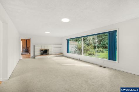 375 Fir Knoll Lane NE Salem OR 97317-0000