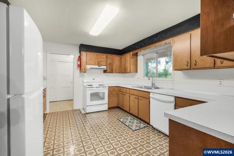 375 Fir Knoll Lane NE Salem OR 97317-0000