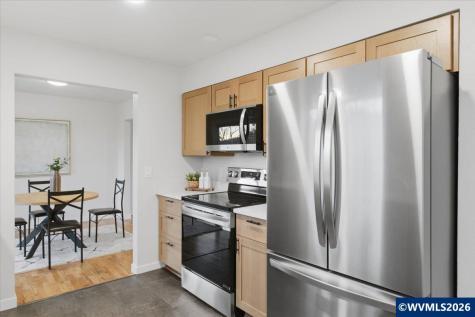 33001 Sand Ridge Road Lebanon OR 97355