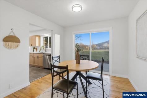 33001 Sand Ridge Road Lebanon OR 97355