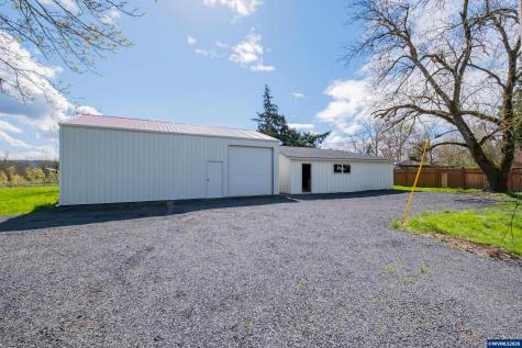 33001 Sand Ridge Road Lebanon OR 97355