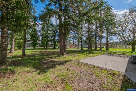 33001 Sand Ridge Road Lebanon OR 97355