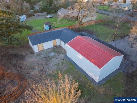 33001 Sand Ridge Road Lebanon OR 97355