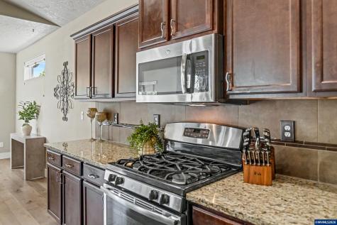2673 Kingston Way NW Albany OR 97321