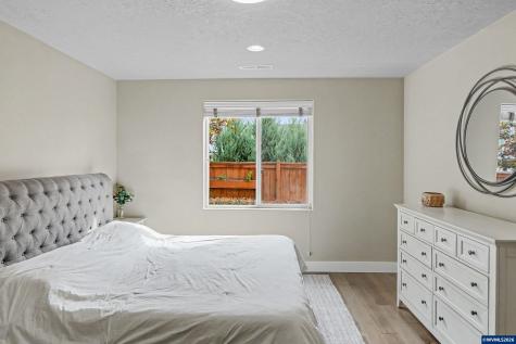 2673 Kingston Way NW Albany OR 97321