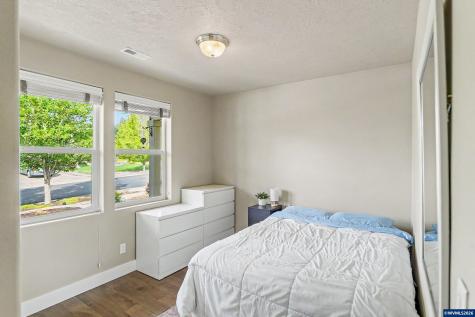 2673 Kingston Way NW Albany OR 97321