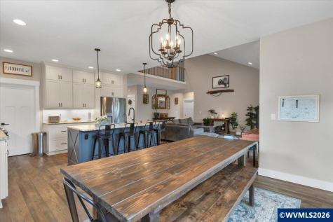 431 Grant Street Silverton OR 97381