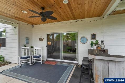 431 Grant Street Silverton OR 97381