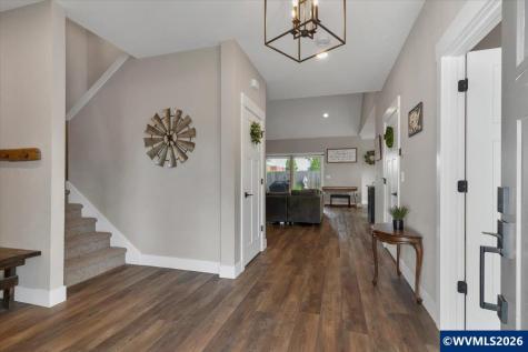 431 Grant Street Silverton OR 97381