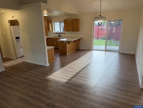 6853 Arborwood Court NE Keizer OR 97303