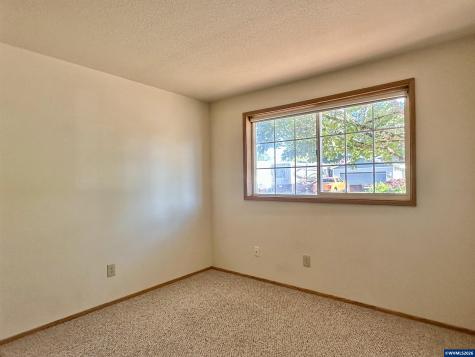 409 SE Villa Drive Corvallis OR 97333