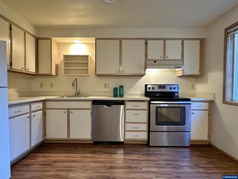 409 SE Villa Drive Corvallis OR 97333